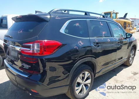 2025 Subaru Ascent Premium 7-Passenger z USA, uszkodzony, nr VIN 4S4WMADD4S3421833